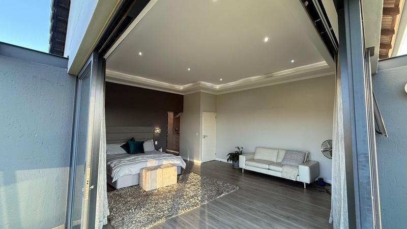 4 Bedroom Property for Sale in Copperleaf Estate Gauteng