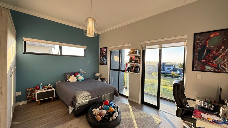 4 Bedroom Property for Sale in Copperleaf Estate Gauteng