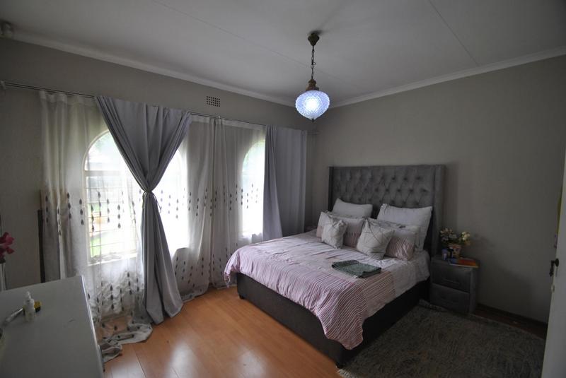 3 Bedroom Property for Sale in Dawn Park Gauteng