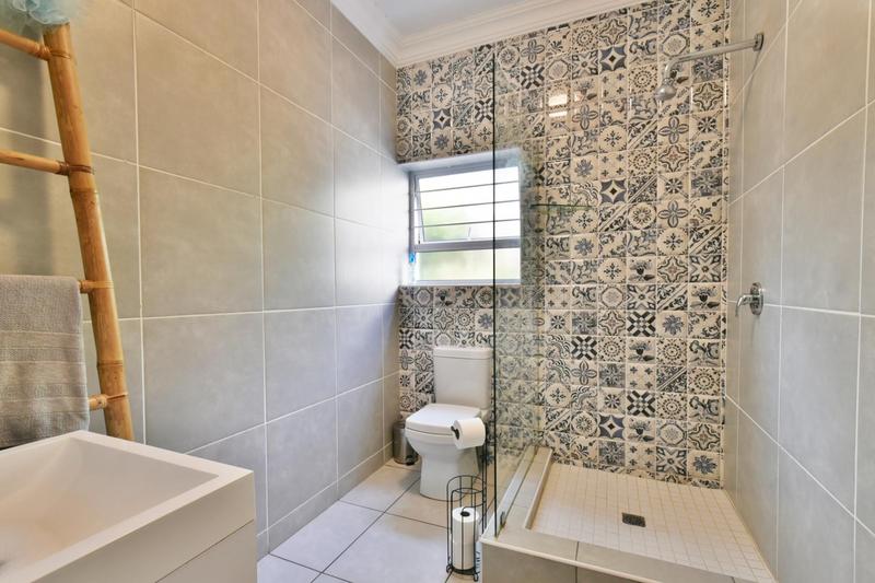 6 Bedroom Property for Sale in Emmarentia Gauteng