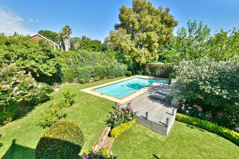 6 Bedroom Property for Sale in Emmarentia Gauteng