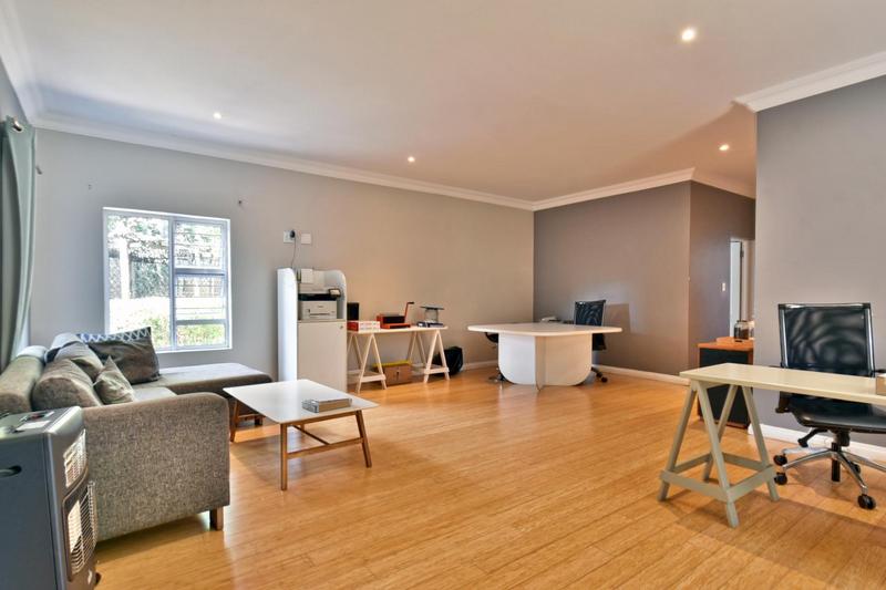 6 Bedroom Property for Sale in Emmarentia Gauteng