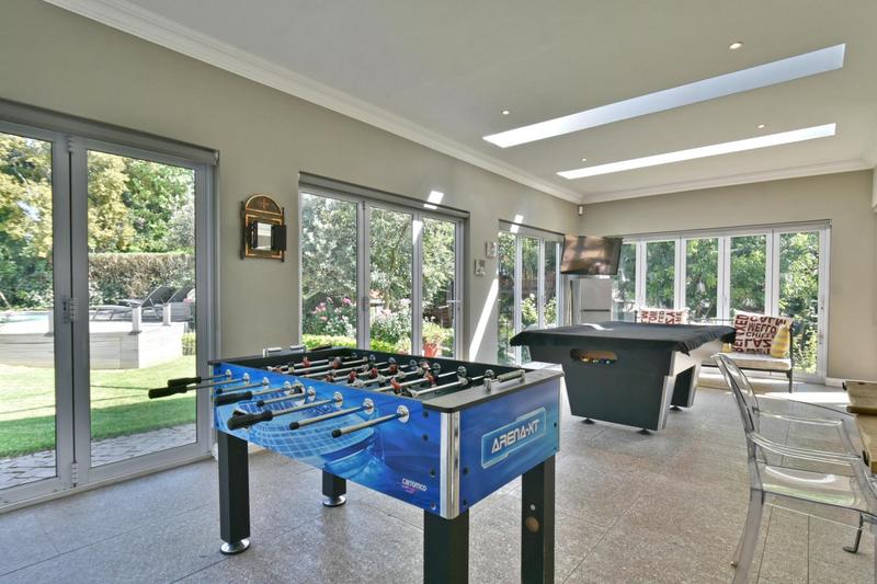 6 Bedroom Property for Sale in Emmarentia Gauteng