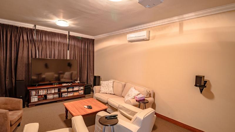 3 Bedroom Property for Sale in Midlands Estate Gauteng