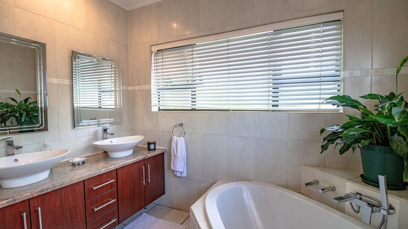 3 Bedroom Property for Sale in Midlands Estate Gauteng