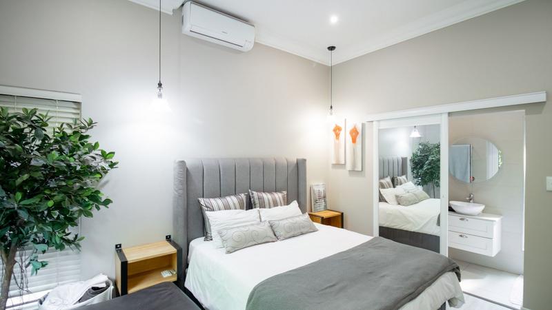 4 Bedroom Property for Sale in Midstream Ridge Gauteng