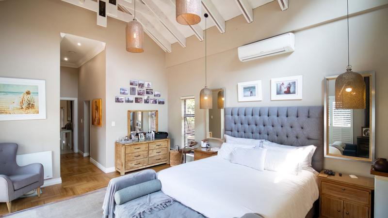 4 Bedroom Property for Sale in Midstream Ridge Gauteng