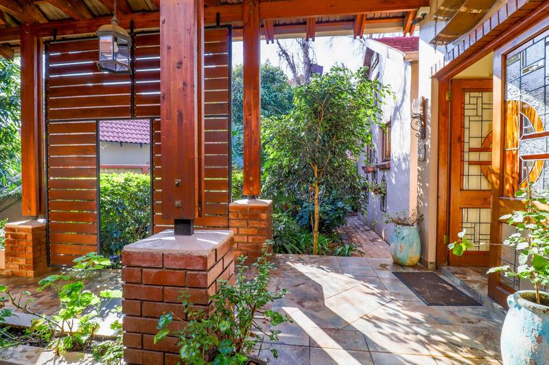 7 Bedroom Property for Sale in Midstream Heights Gauteng