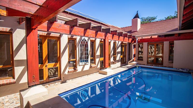 7 Bedroom Property for Sale in Midstream Estate Gauteng