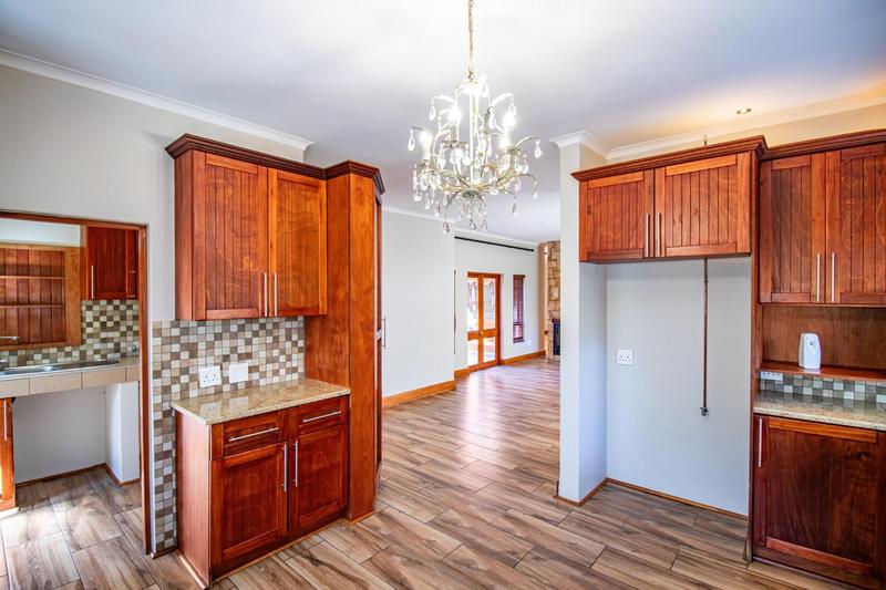 7 Bedroom Property for Sale in Midstream Estate Gauteng