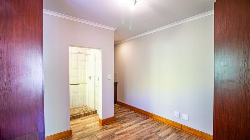 7 Bedroom Property for Sale in Midstream Estate Gauteng