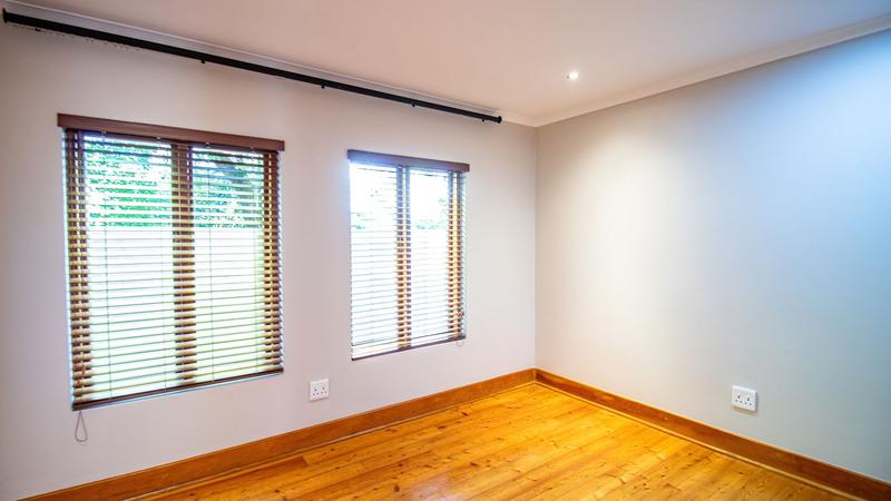 7 Bedroom Property for Sale in Midstream Estate Gauteng