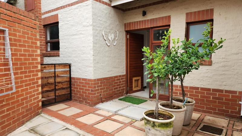 3 Bedroom Property for Sale in Mooikloof Gauteng