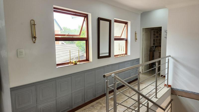 3 Bedroom Property for Sale in Mooikloof Gauteng