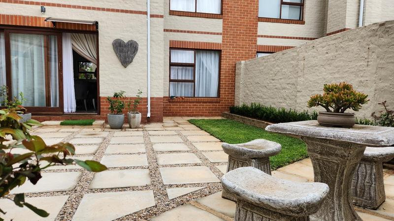 3 Bedroom Property for Sale in Mooikloof Gauteng