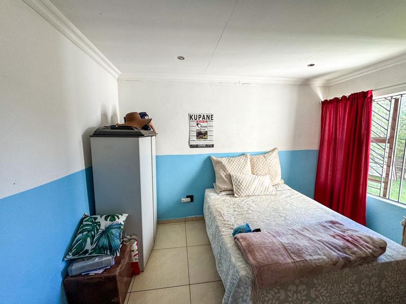 3 Bedroom Property for Sale in Mondeor Gauteng