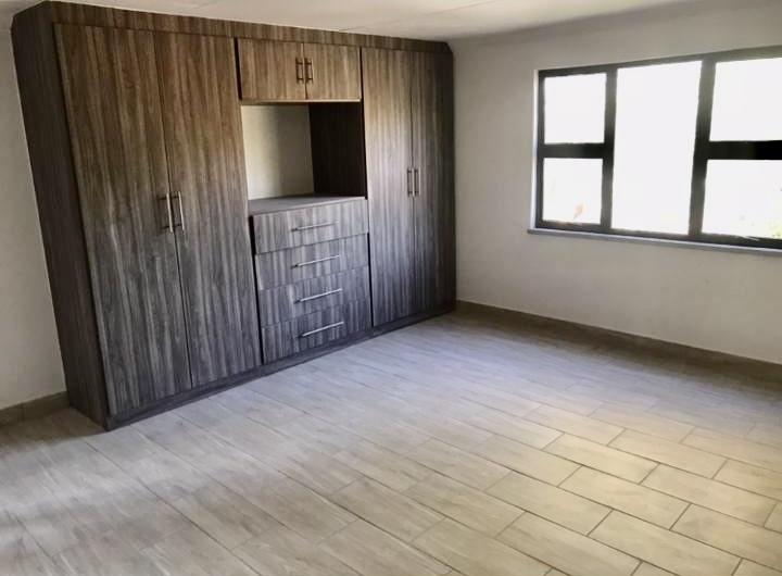 To Let 2 Bedroom Property for Rent in Sydenham Gauteng