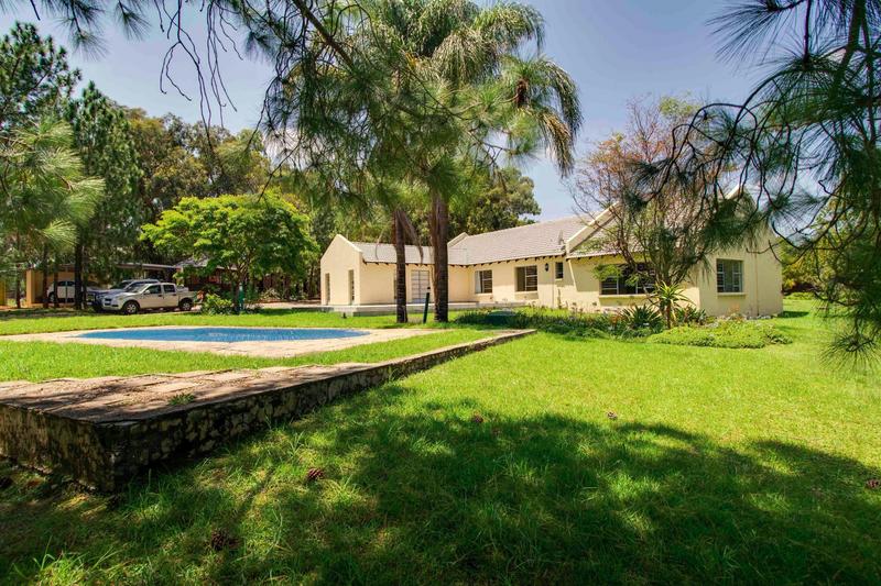 9 Bedroom Property for Sale in Zonnehoewe A H Gauteng