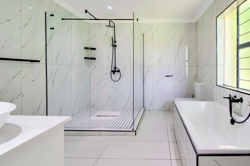 9 Bedroom Property for Sale in Zonnehoewe A H Gauteng