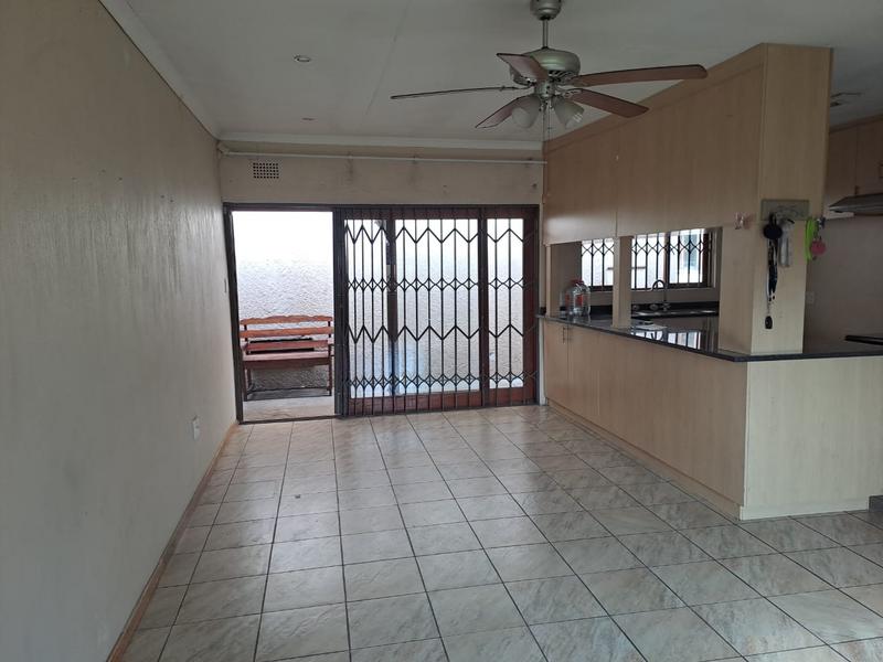 To Let 2 Bedroom Property for Rent in Brackenhurst Gauteng