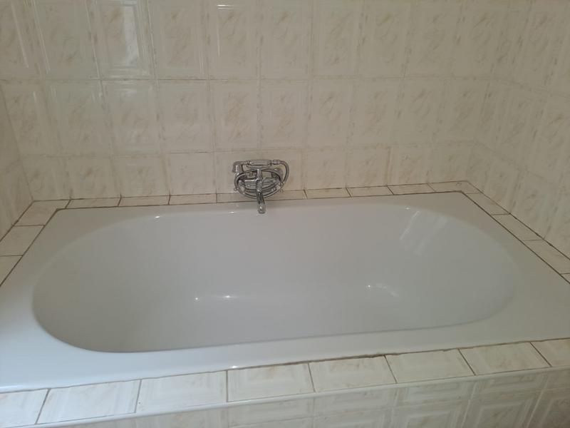 To Let 2 Bedroom Property for Rent in Brackenhurst Gauteng