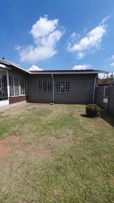 To Let 3 Bedroom Property for Rent in Wychwood Gauteng