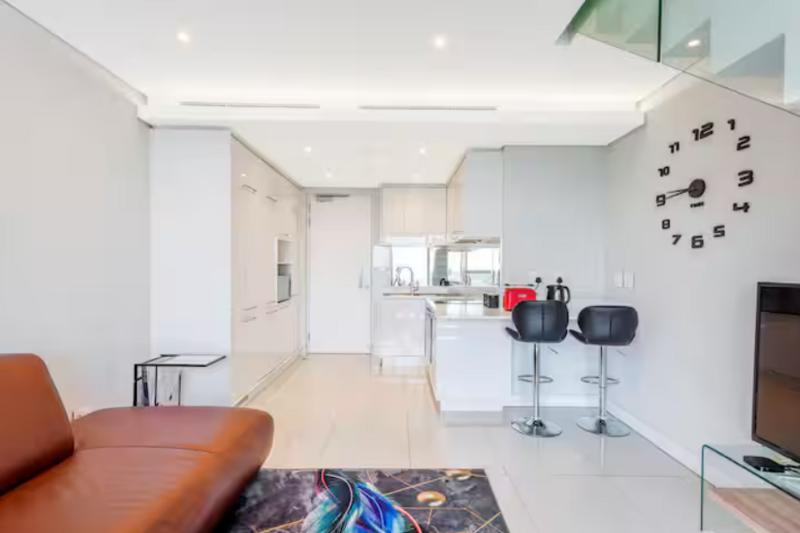 1 Bedroom Property for Sale in Rosebank Gauteng