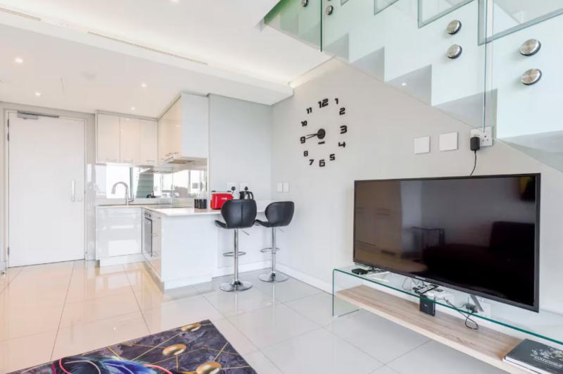 1 Bedroom Property for Sale in Rosebank Gauteng