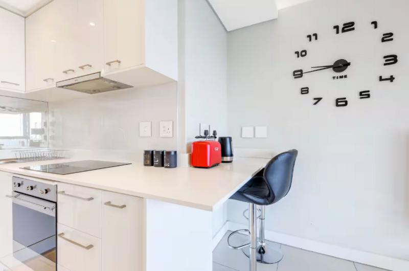 1 Bedroom Property for Sale in Rosebank Gauteng