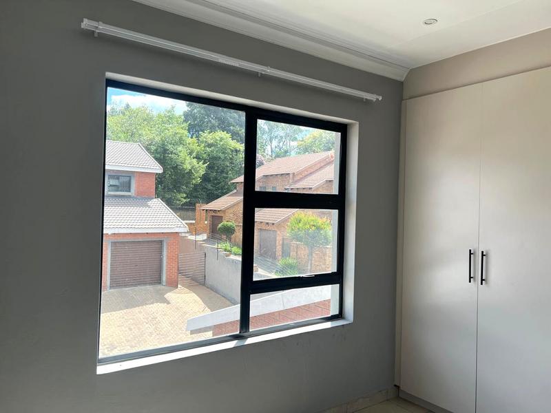 3 Bedroom Property for Sale in Ferndale Gauteng