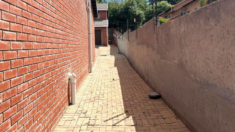 3 Bedroom Property for Sale in Ferndale Gauteng