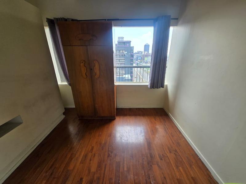 To Let 1 Bedroom Property for Rent in Braamfontein Gauteng