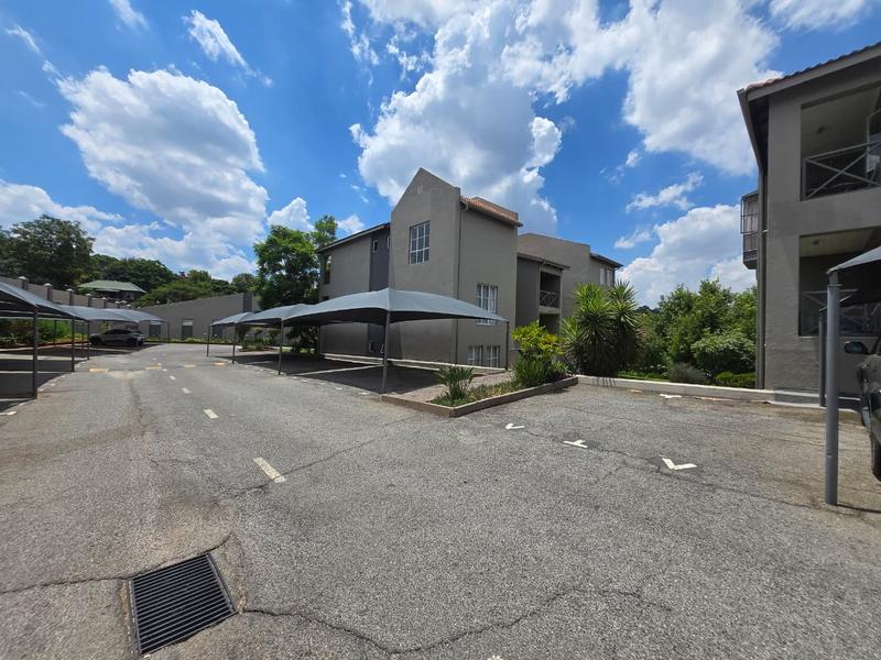 To Let 1 Bedroom Property for Rent in Melville Gauteng