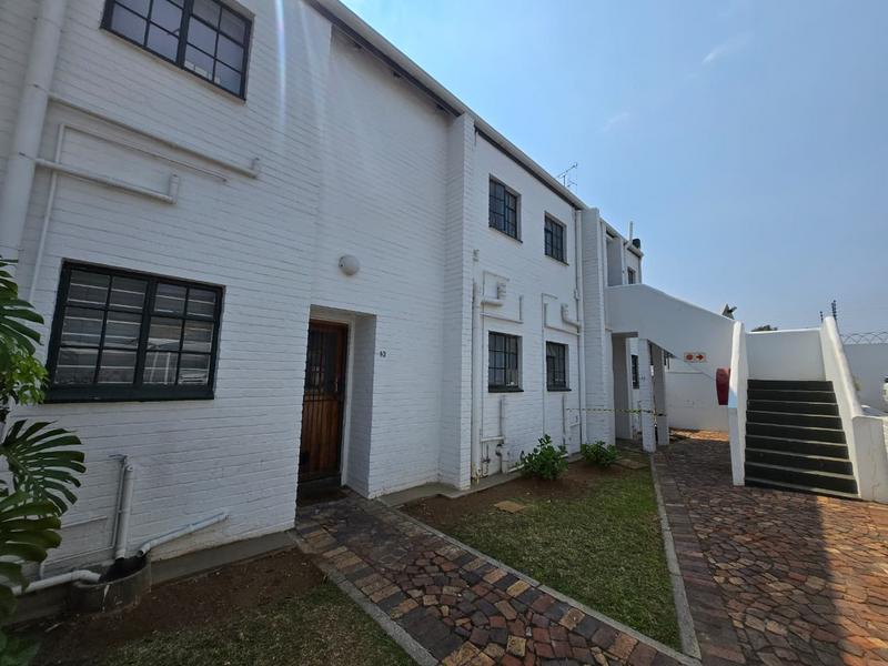 To Let 1 Bedroom Property for Rent in Magaliessig Gauteng