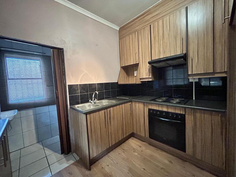 5 Bedroom Property for Sale in Selection Park Gauteng