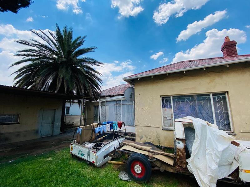 7 Bedroom Property for Sale in Springs Gauteng