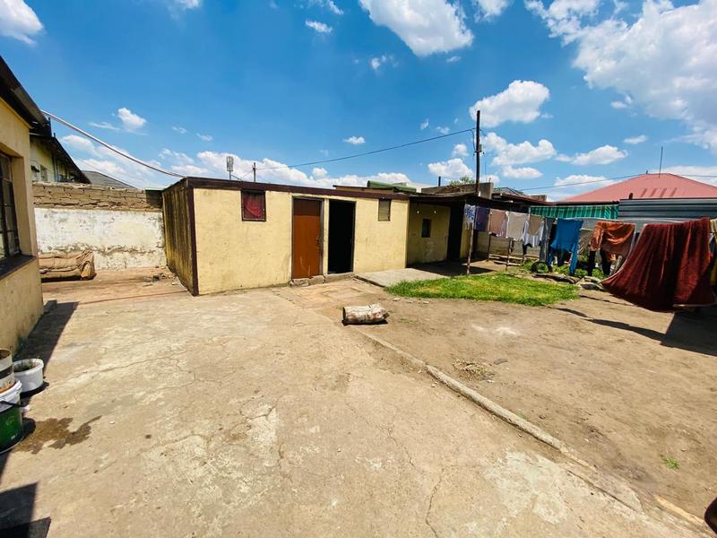 9 Bedroom Property for Sale in Springs Gauteng