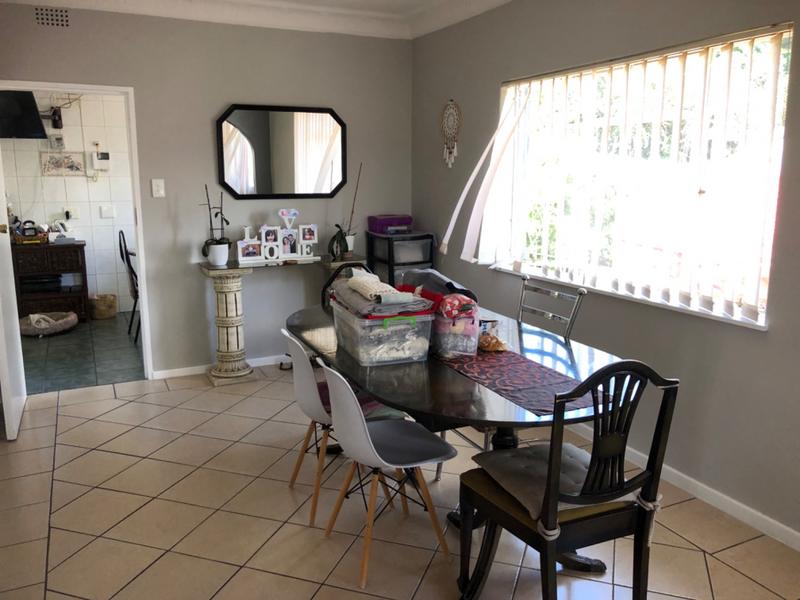 5 Bedroom Property for Sale in Glenvista Gauteng