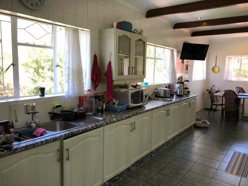 5 Bedroom Property for Sale in Glenvista Gauteng