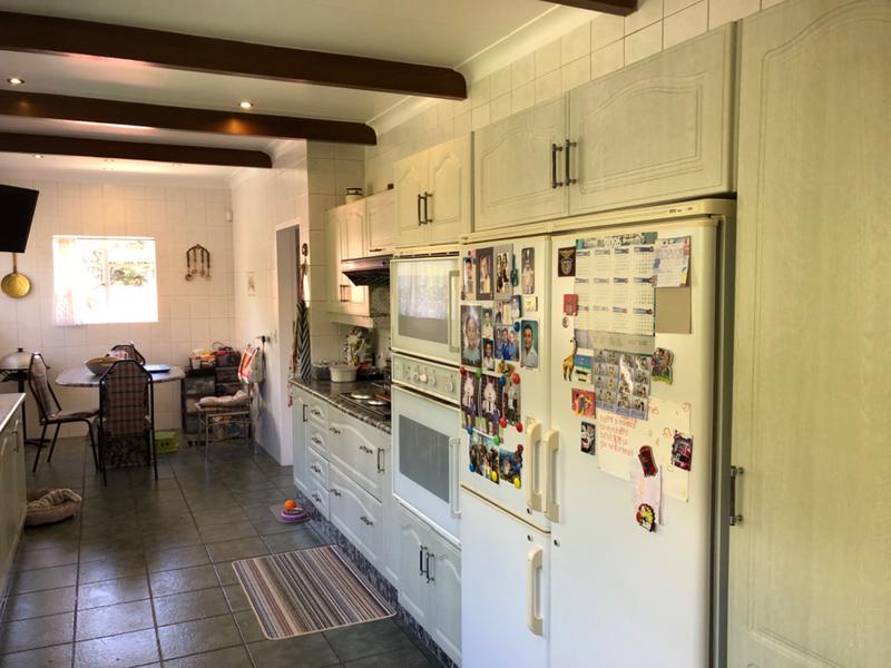 5 Bedroom Property for Sale in Glenvista Gauteng