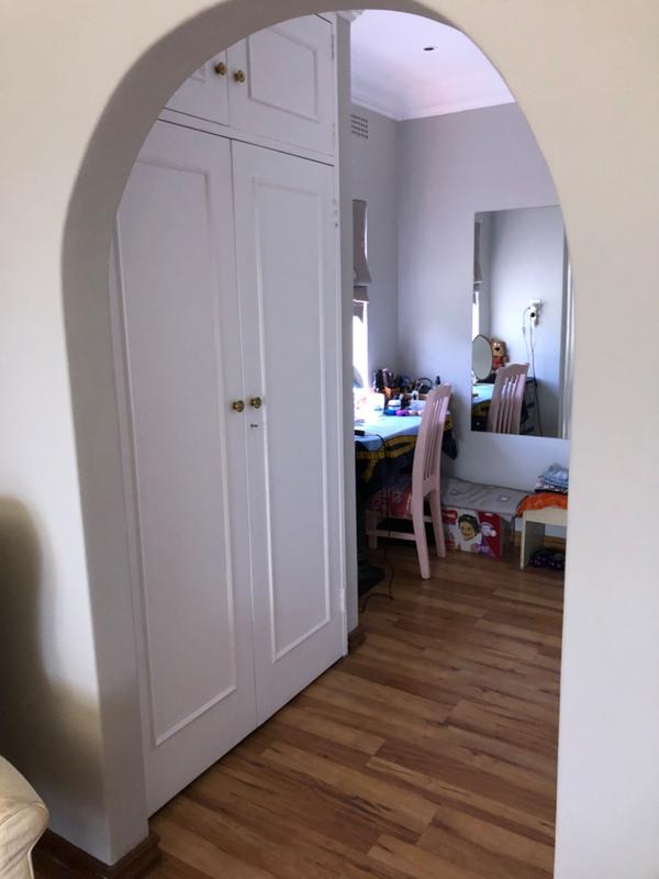 5 Bedroom Property for Sale in Glenvista Gauteng