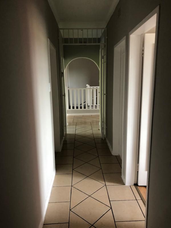 5 Bedroom Property for Sale in Glenvista Gauteng