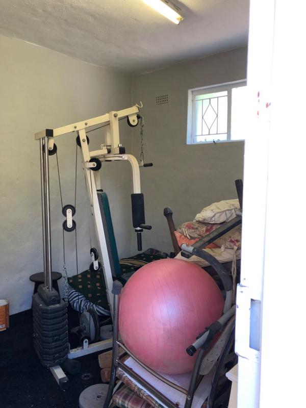 5 Bedroom Property for Sale in Glenvista Gauteng