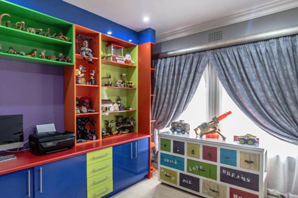 5 Bedroom Property for Sale in Glenvista Gauteng