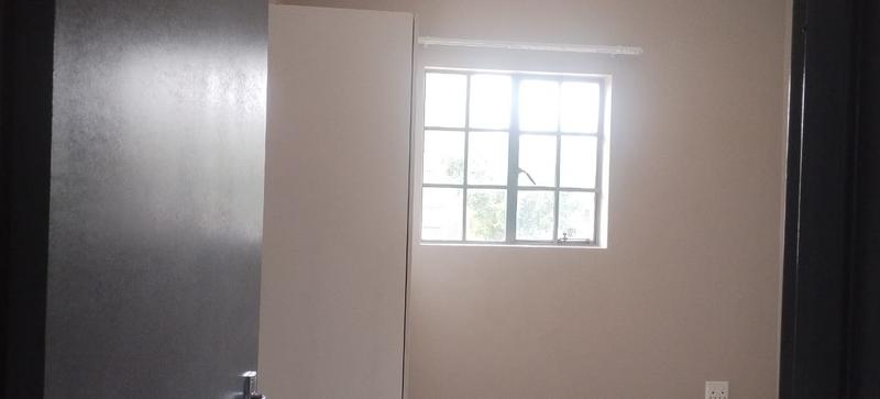 2 Bedroom Property for Sale in Jabulani Gauteng