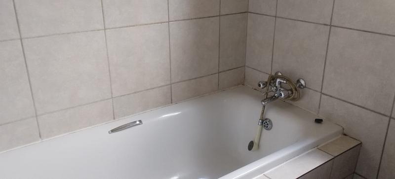 2 Bedroom Property for Sale in Jabulani Gauteng