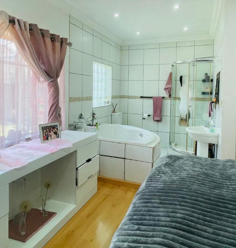 4 Bedroom Property for Sale in Alberton Gauteng