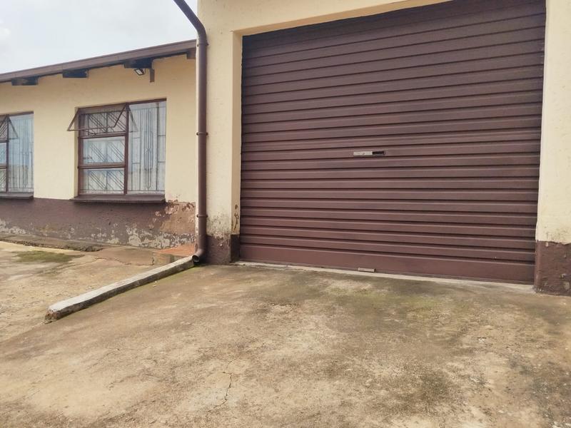 3 Bedroom Property for Sale in Daveyton Gauteng