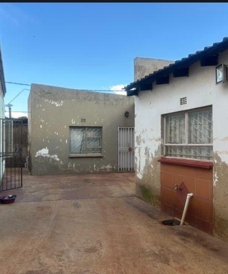 2 Bedroom Property for Sale in Tsakane Gauteng