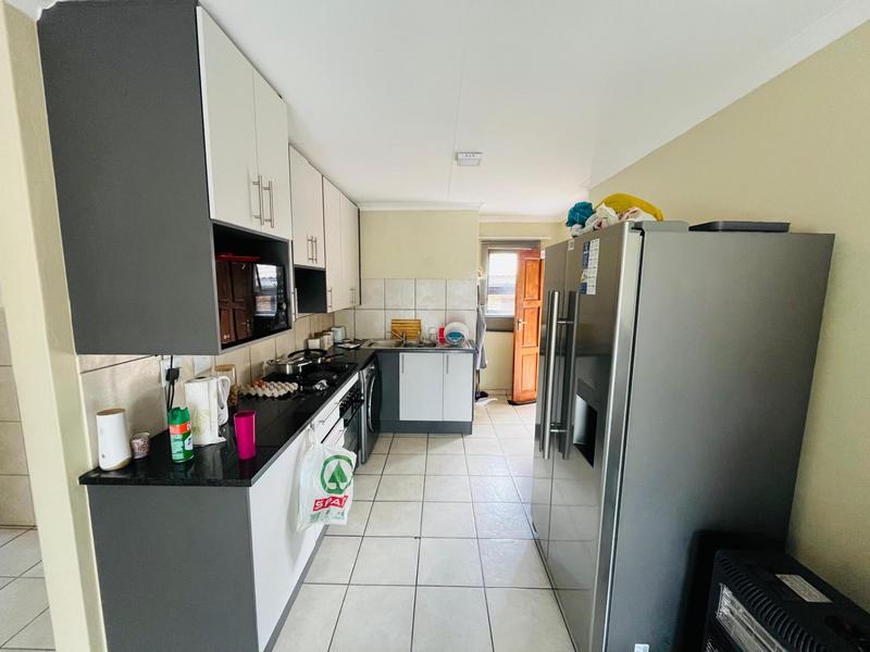 3 Bedroom Property for Sale in Cloverdene Gauteng